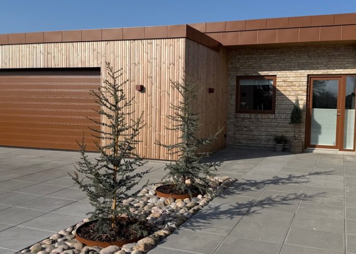 Classic_port_speciallakeret_i beige brun_RAL8024